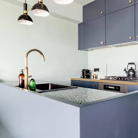 Luxueuze Met Frontaal Zeezicht Apartment
