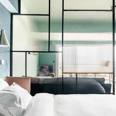 Luxueuze Met Frontaal Zeezicht *