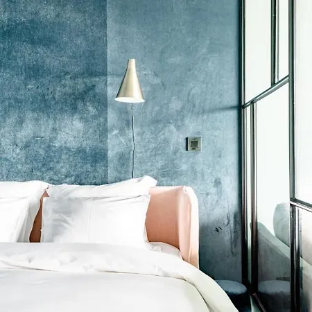 Luxueuze Met Frontaal Zeezicht